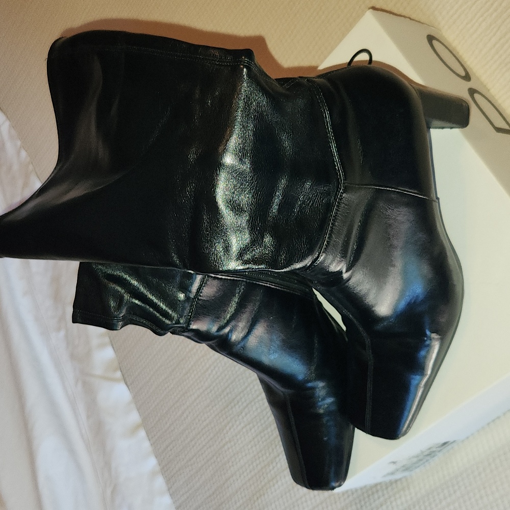 Aldo black boot